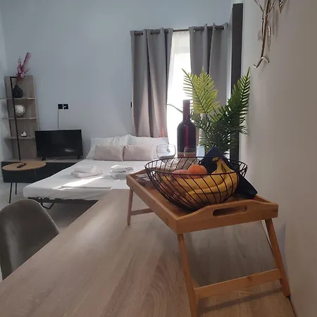 Kosta 3 * Kalamáta